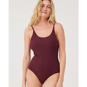 Outdoor Voices Superform Ribbed Leotard Bodysuit Shiraz Dark Red